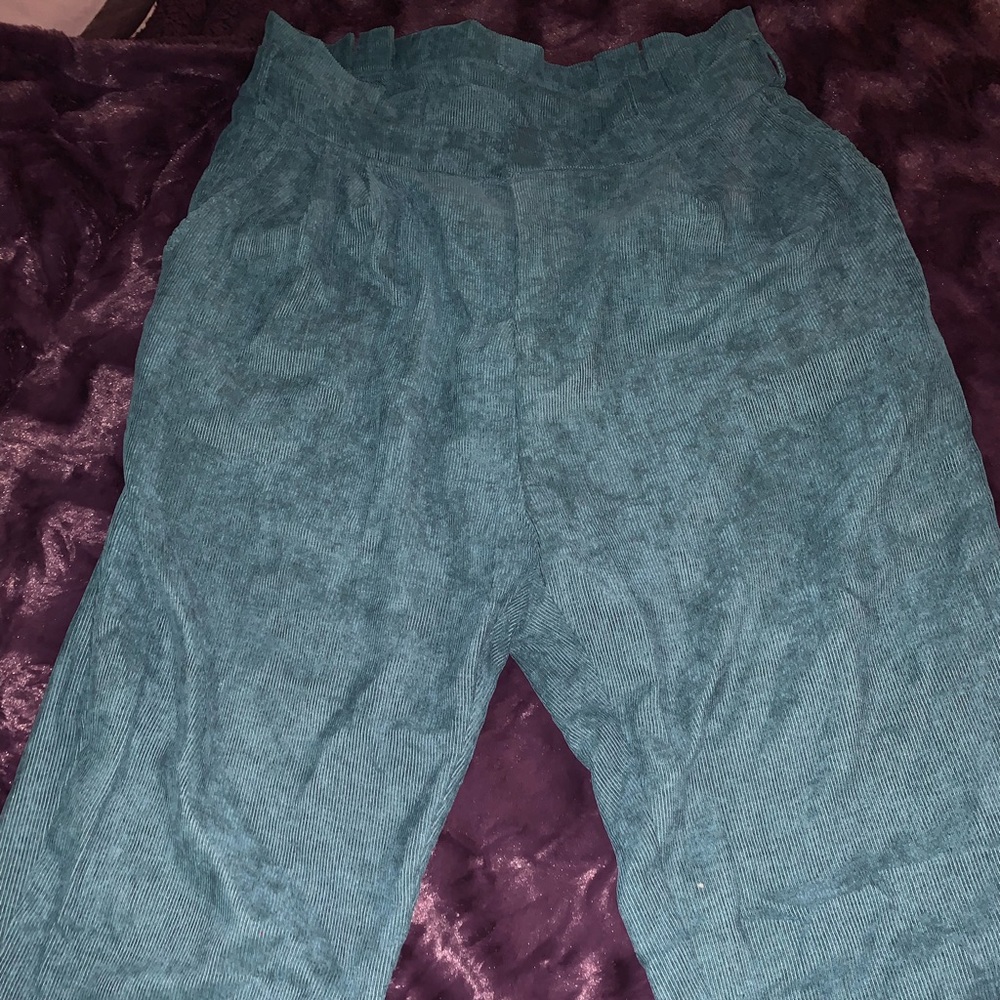 NEW Corduroy wide leg pants with belt